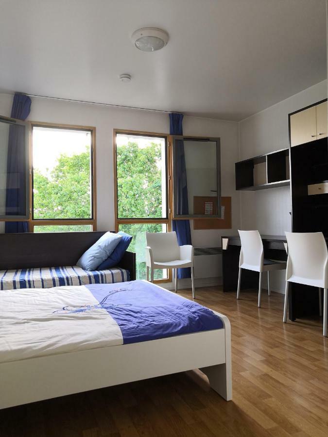 Studio Lumineux 10 Min A La Defense Rueil-Malmaison Exteriör bild