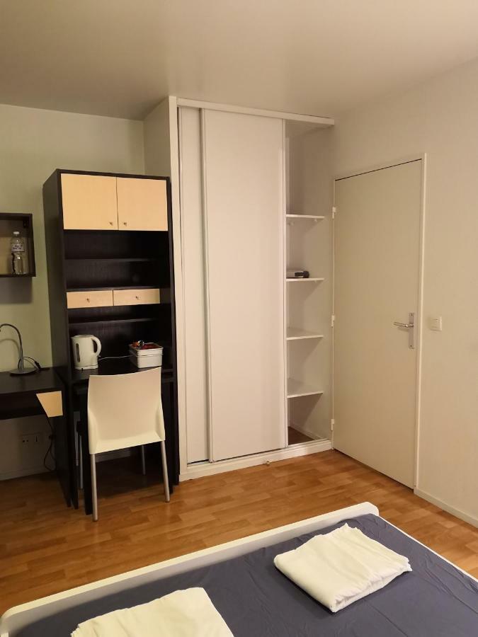 Studio Lumineux 10 Min A La Defense Rueil-Malmaison Exteriör bild